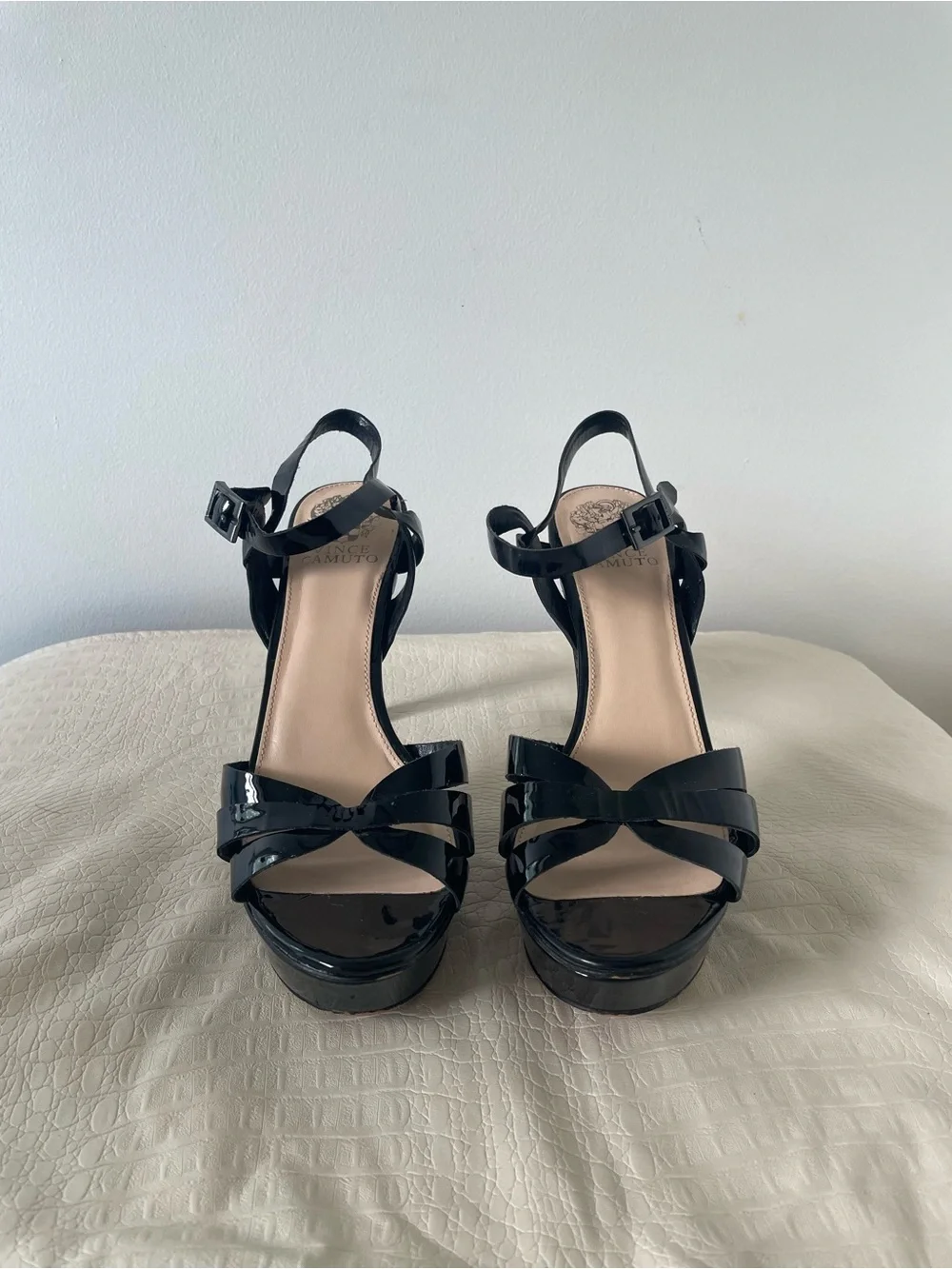 Vince Camuto Peppa Black Patent Platform Heels Size 8.5